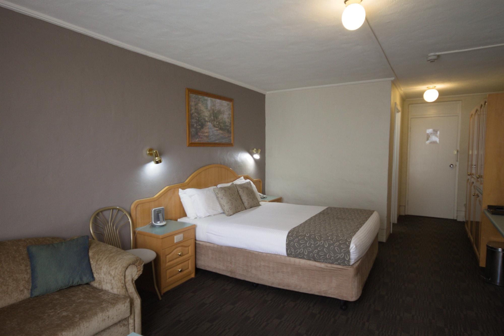 Barossa Weintal Hotel Тананда Екстериор снимка