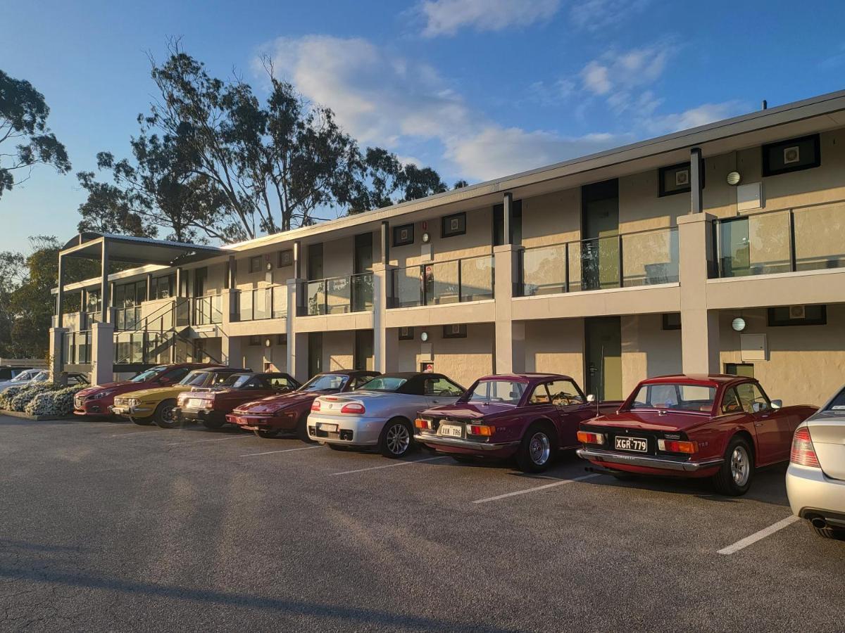 Barossa Weintal Hotel Тананда Екстериор снимка